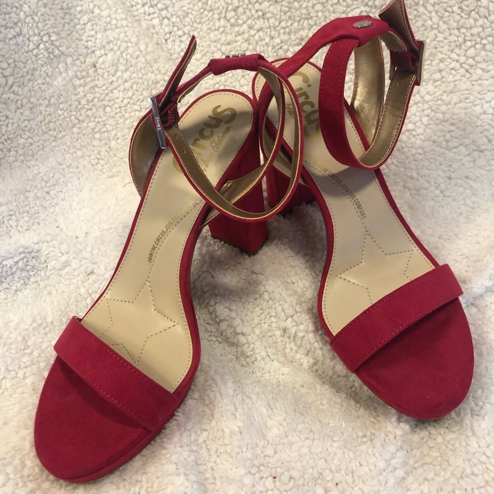 SAM EDELMAN RED HEELS